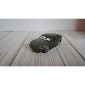 Disney Pixar Cars Toy Retired Racing RSN Reporter Bob Cutlass